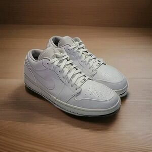 Air Jordan 1 Low Triple White 553558-136 Mens Sneaker Shoes Size 13 Pre-owned.